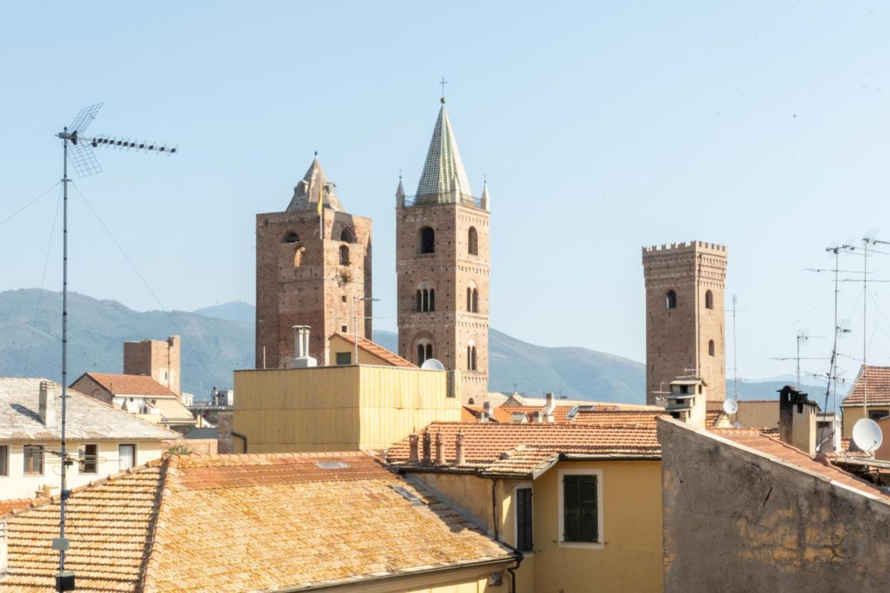 Palazzo Oddo Rental Rooms Albenga Eksteriør billede