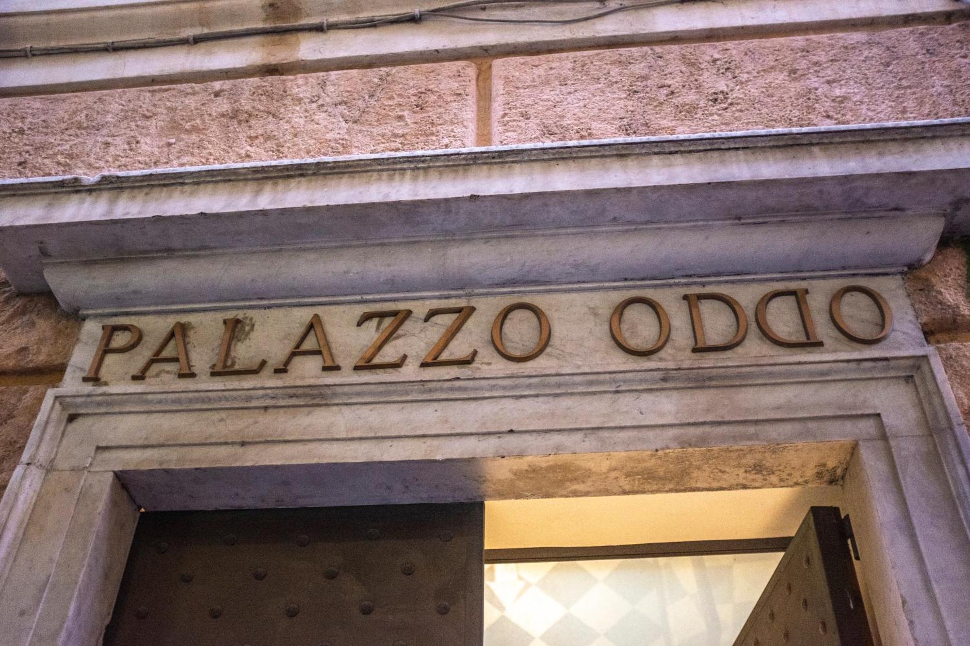 Palazzo Oddo Rental Rooms Albenga Eksteriør billede
