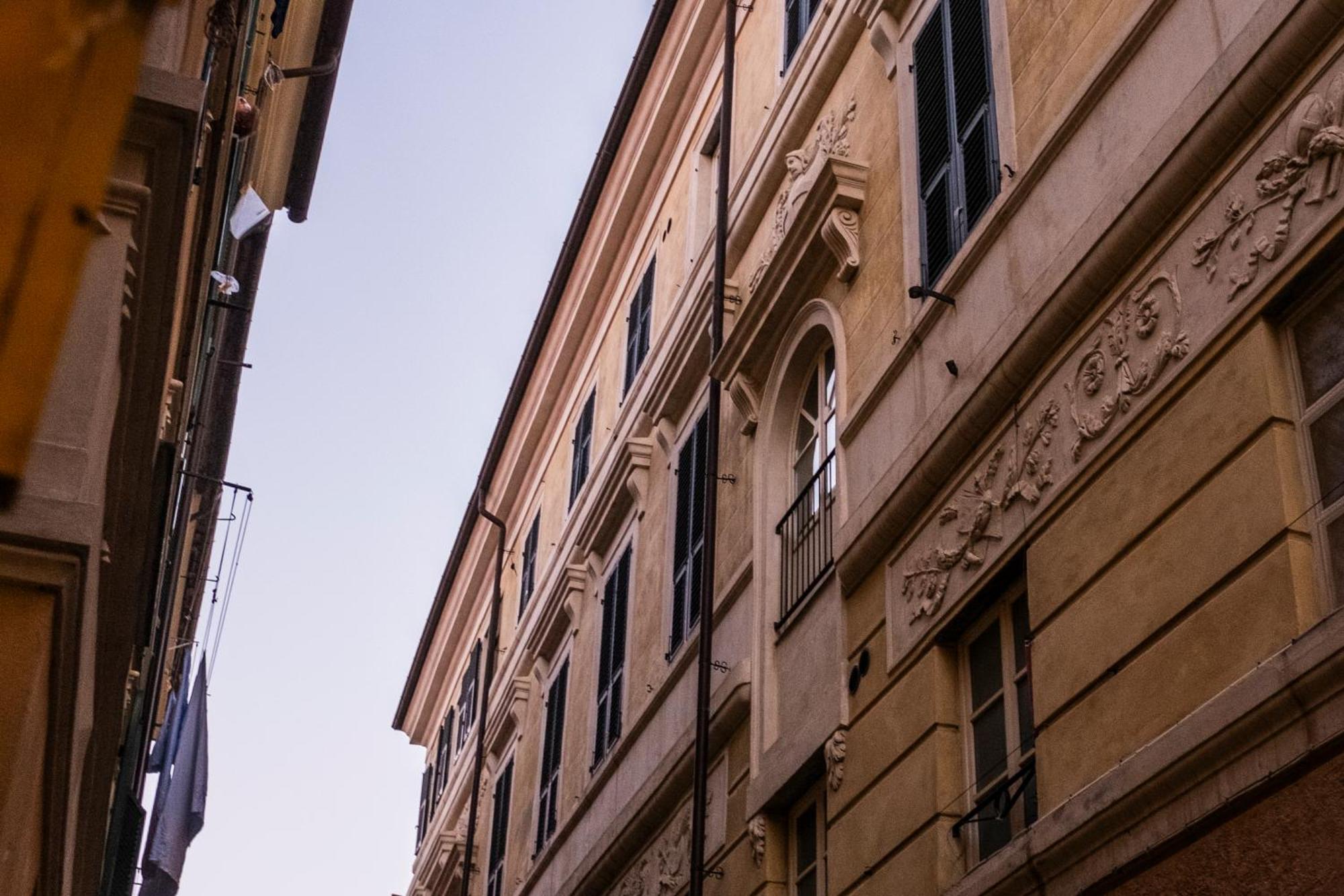 Palazzo Oddo Rental Rooms Albenga Eksteriør billede